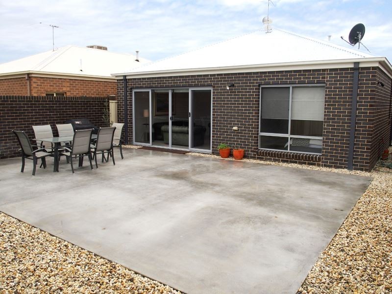 32A Collyndale Drive, Wangaratta VIC 3677