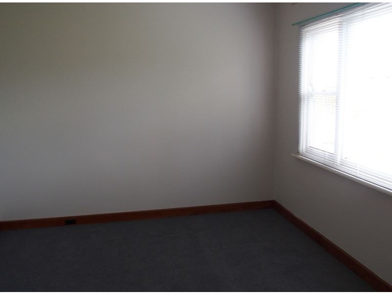 6 Esmond Street, Wangaratta VIC 3677