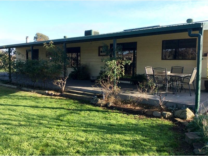 269 Clear Creek Road, Byawatha VIC 3678