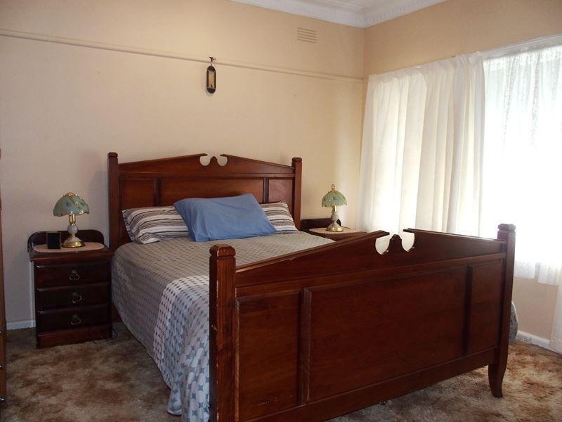 2 Irwin Avenue, Wangaratta VIC 3677