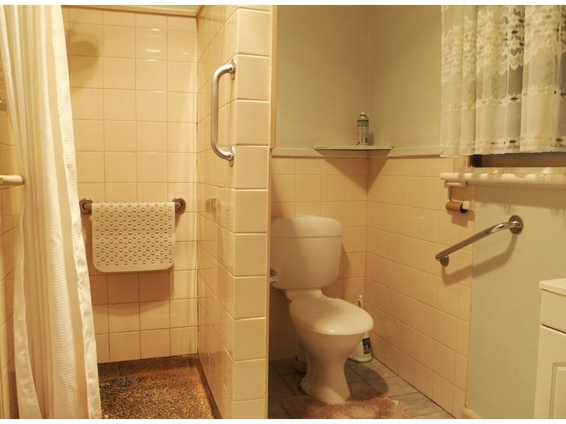 2 Irwin Avenue, Wangaratta VIC 3677