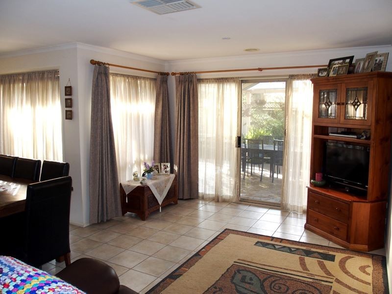 1 Redgum Way, Wangaratta VIC 3677