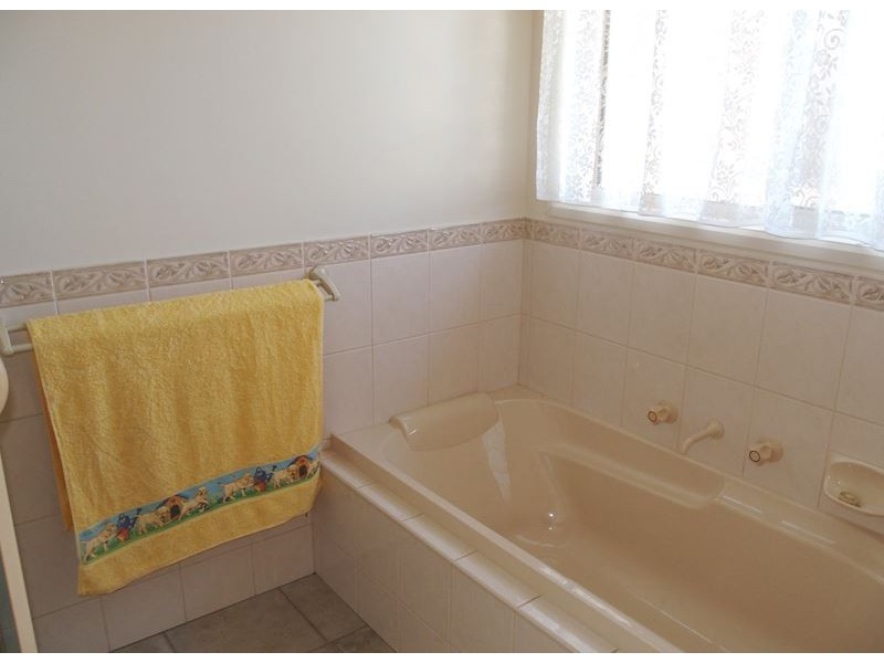 1 Redgum Way, Wangaratta VIC 3677