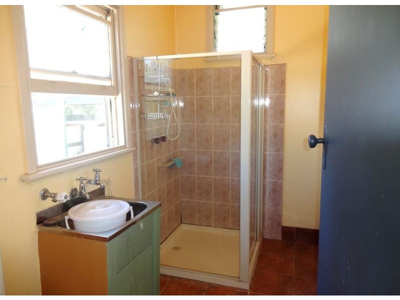 39 School Road, Springhurst VIC 3682