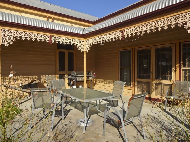 23 Gray Street, Wangaratta VIC 3677