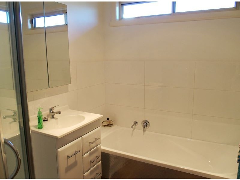 27 Brodie Street, Wangaratta VIC 3677