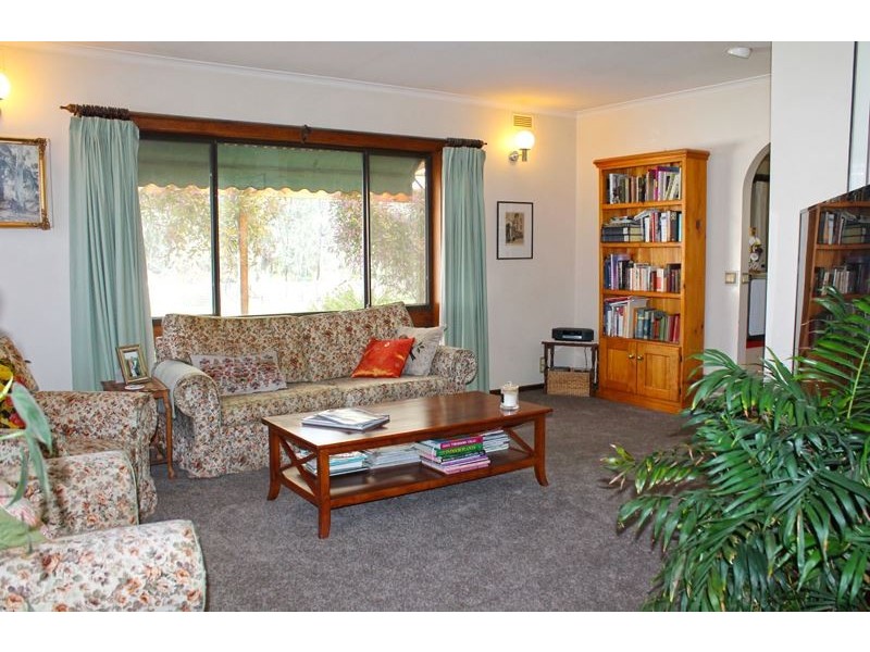 12 Moran Court, Wangaratta VIC 3677