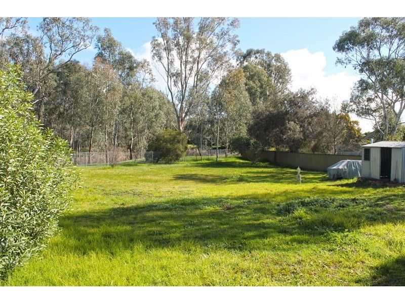 12 Moran Court, Wangaratta VIC 3677