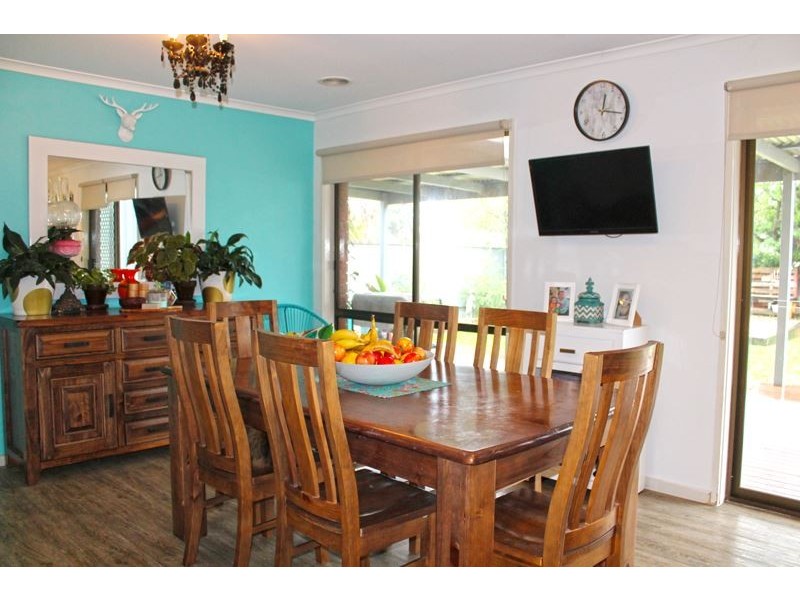 18 Russell Avenue, Wangaratta VIC 3677