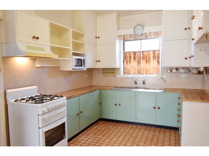 16 Shiel Street, Wangaratta VIC 3677