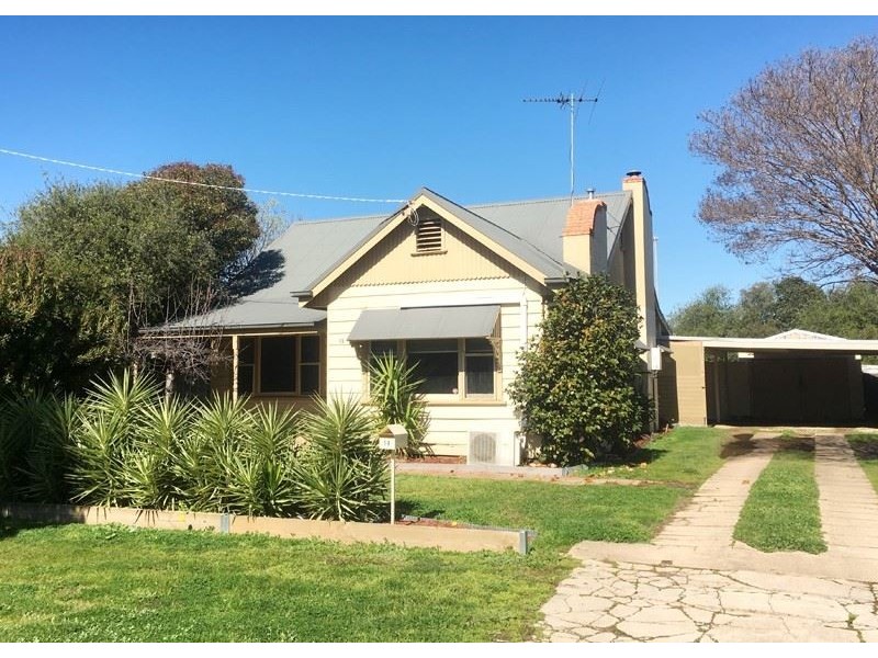 19 Dunlop Street, Wangaratta VIC 3677