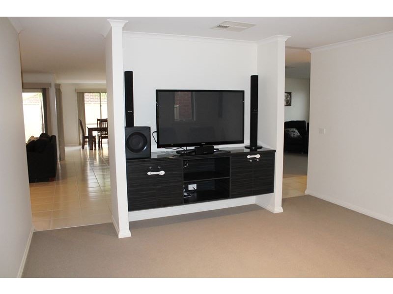 42 Thomas Wedge Drive, Wangaratta VIC 3677