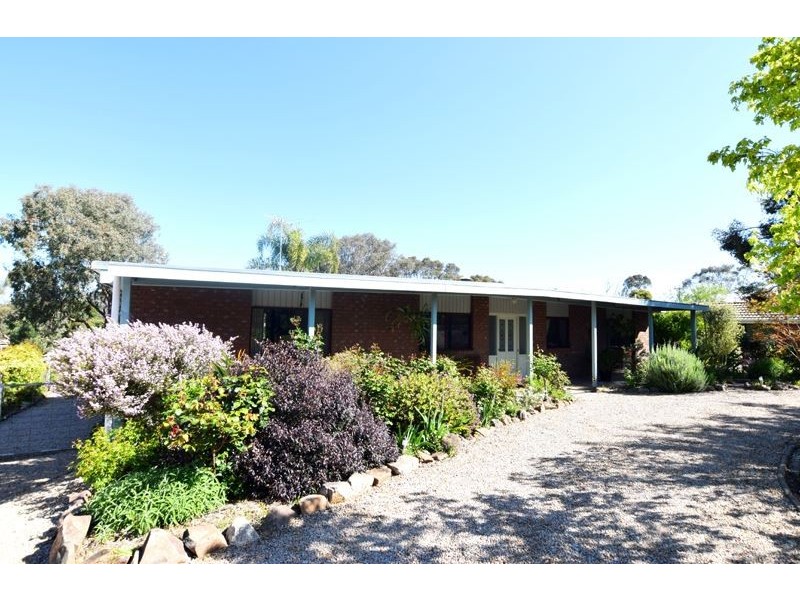 125 Old Hume Highway, Glenrowan VIC 3675