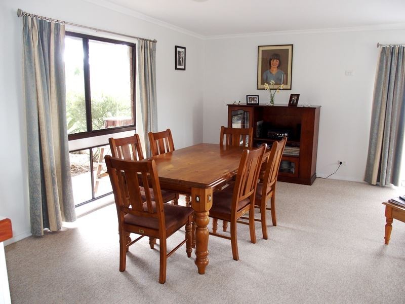 125 Old Hume Highway, Glenrowan VIC 3675