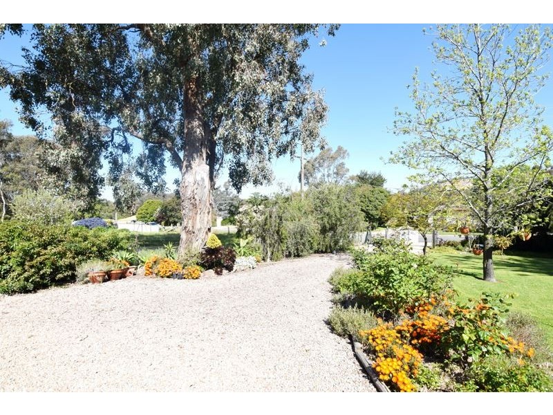 125 Old Hume Highway, Glenrowan VIC 3675