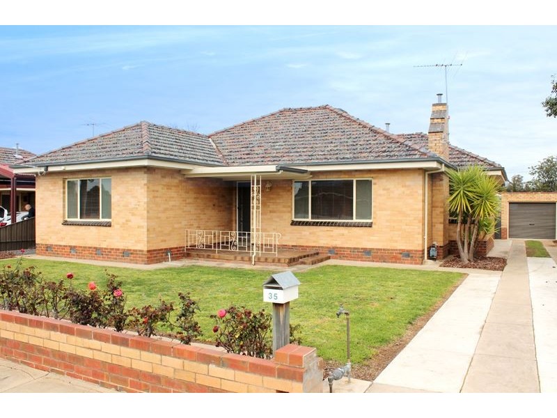 35 Wareena Street, Wangaratta VIC 3677