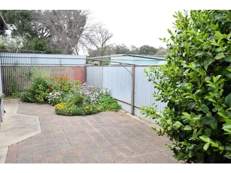 2/4 Skehan Avenue, Wangaratta VIC 3677
