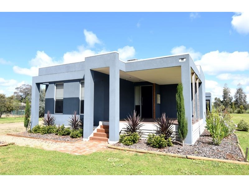 138 Milawa-Bobinawarrah Road, Milawa VIC 3678