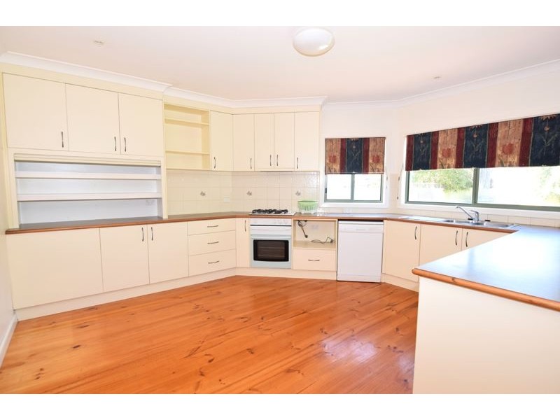 25 Brodie Street, Wangaratta VIC 3677