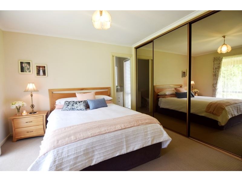 14 Milawa Bobinawarrah Road, Milawa VIC 3678