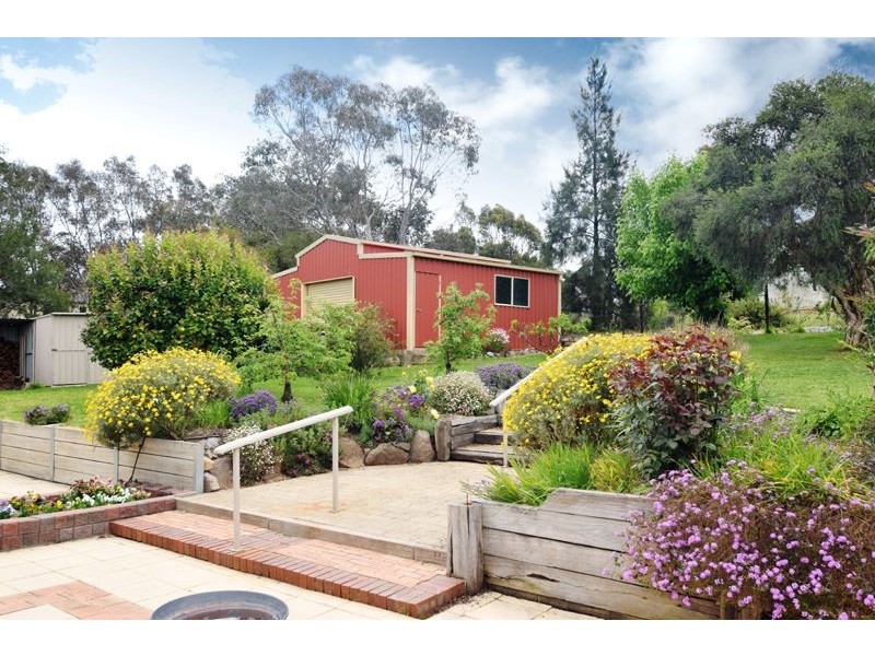 122 Old Hume Highway, Glenrowan VIC 3675