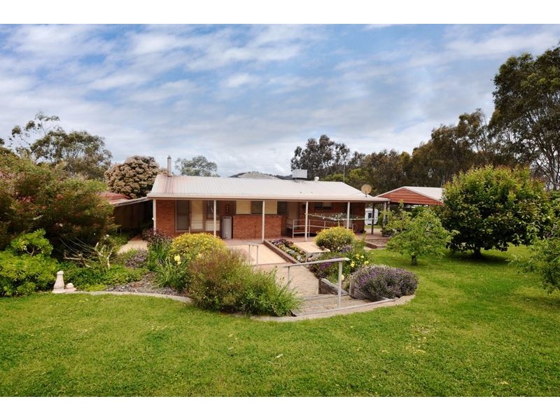 122 Old Hume Highway, Glenrowan VIC 3675