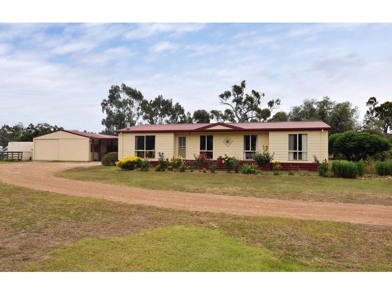 13 Sargeant Street, Thoona VIC 3726