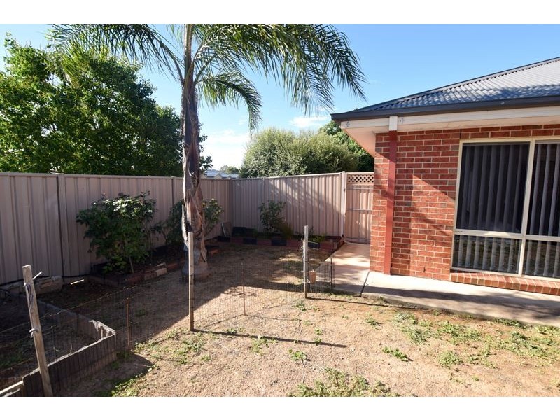 28 Monash Drive, Wangaratta VIC 3677