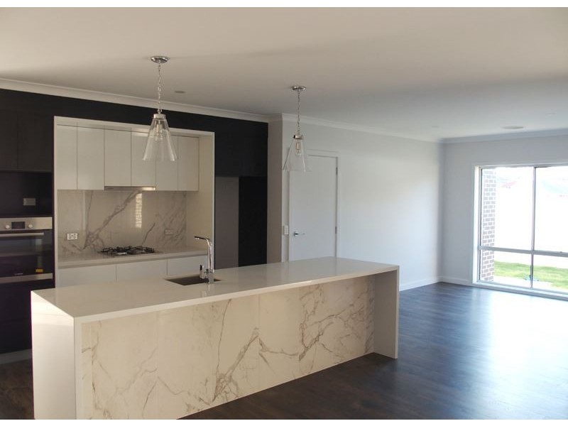 13 Dalwhinnie Drive, Wangaratta VIC 3677