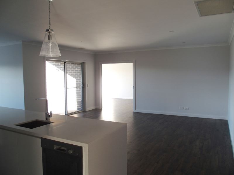 13 Dalwhinnie Drive, Wangaratta VIC 3677