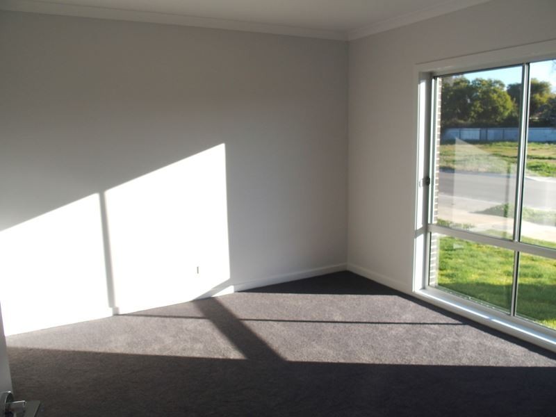 13 Dalwhinnie Drive, Wangaratta VIC 3677