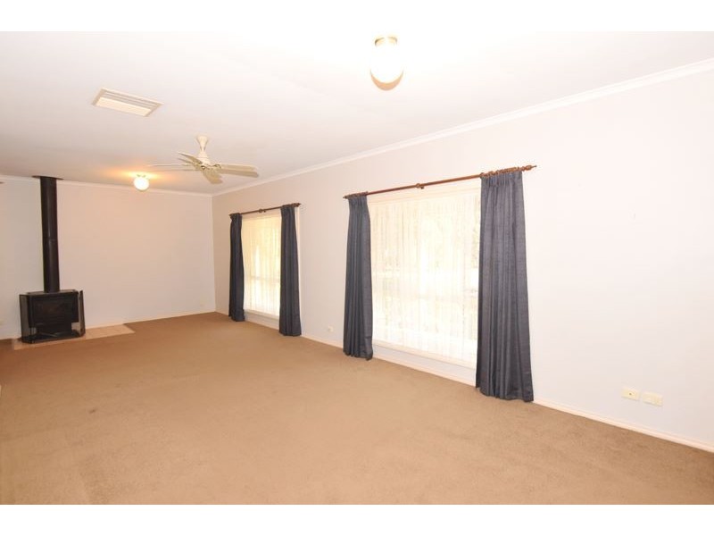 56 Chardonnay Drive, Milawa VIC 3678