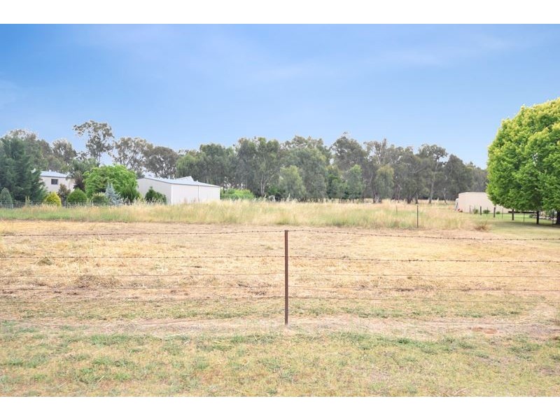 2355 Wangaratta-Beechworth Road, Tarrawingee VIC 3678