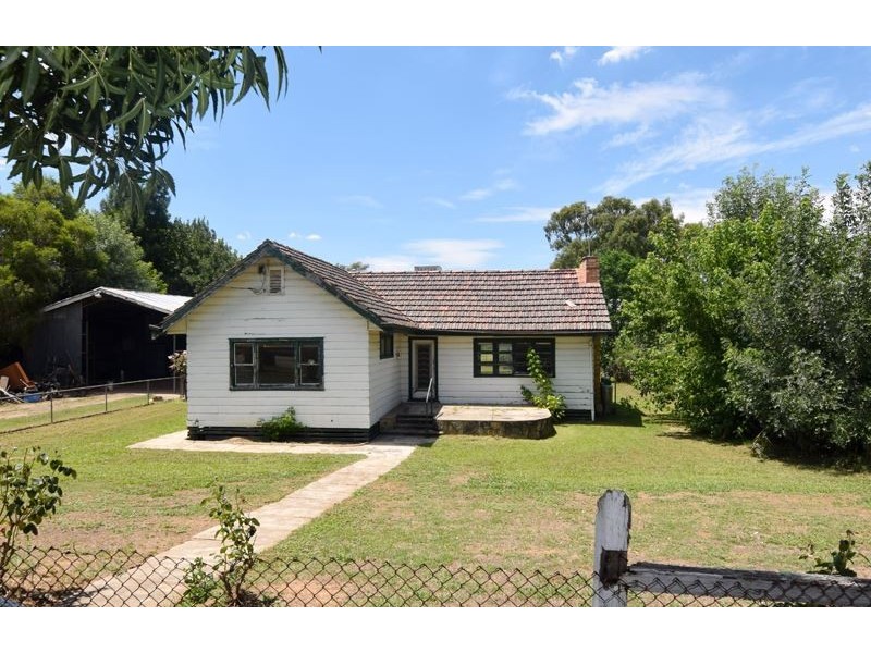 2 Byrne Street, Moyhu VIC 3732