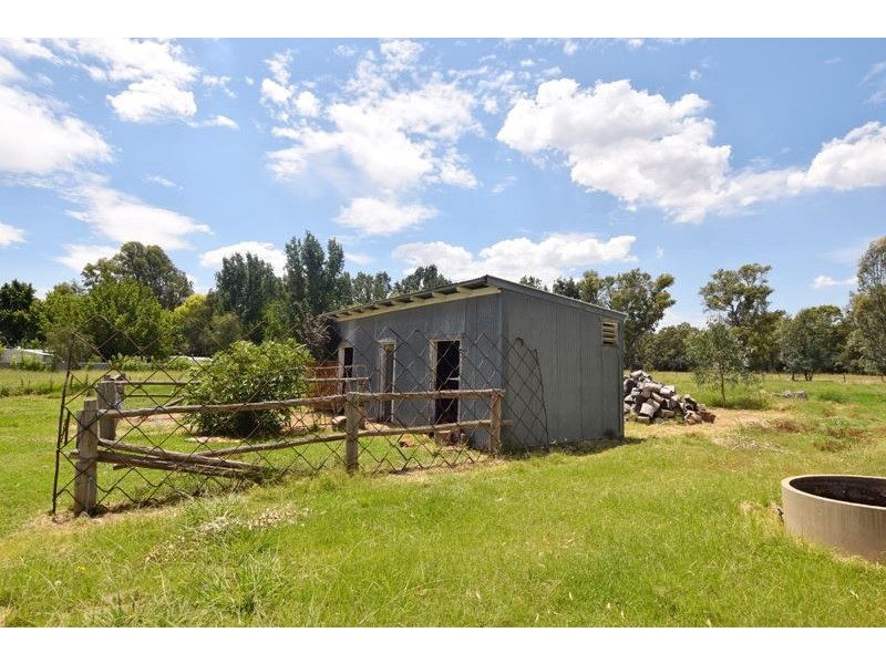 2 Byrne Street, Moyhu VIC 3732