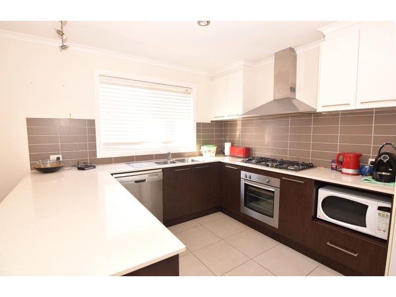 24 Thomas Wedge Drive, Wangaratta VIC 3677