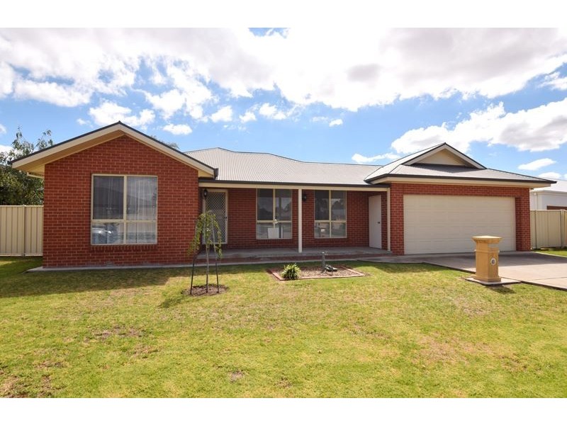 9 Trevor Drive, Wangaratta VIC 3677