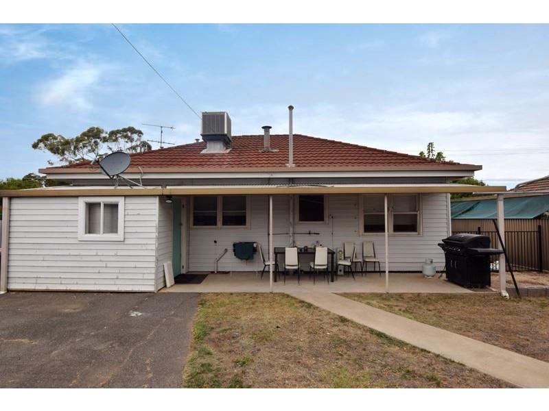 82 Sisely Avenue, Wangaratta VIC 3677