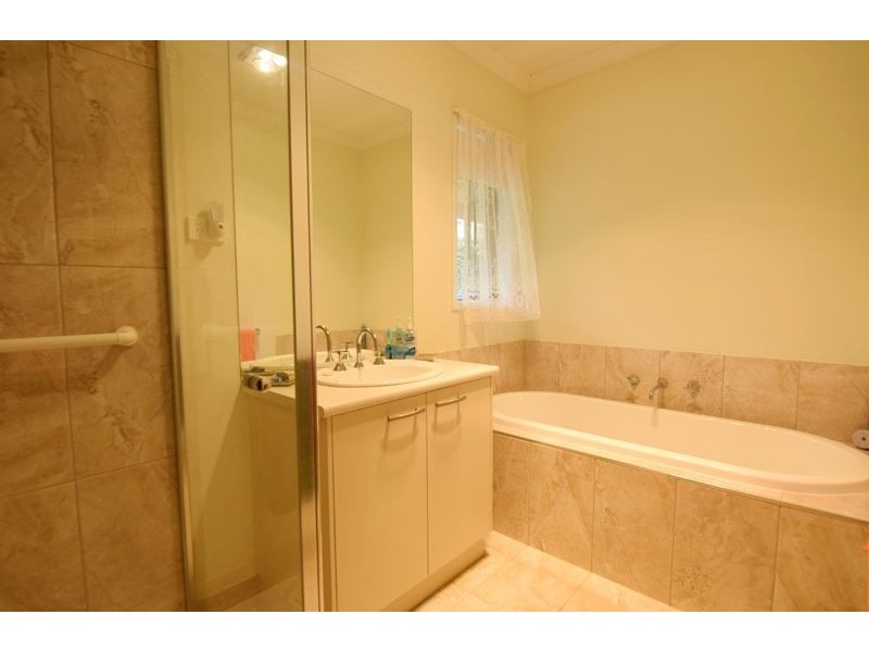 2167 Great Alpine Road, Everton VIC 3678