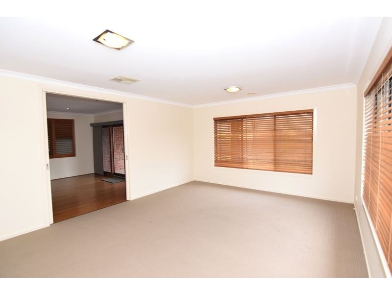 5 Arlington Park Avenue, Wangaratta VIC 3677