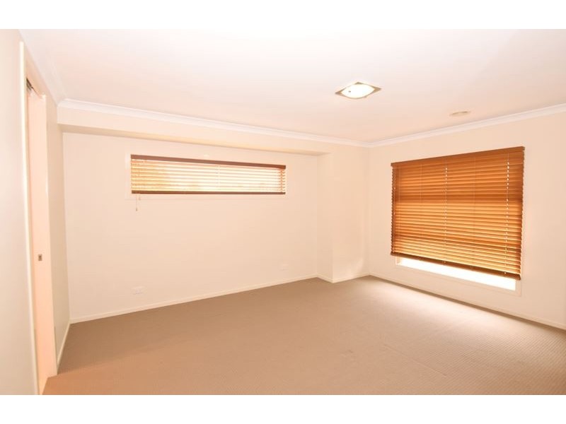 5 Arlington Park Avenue, Wangaratta VIC 3677