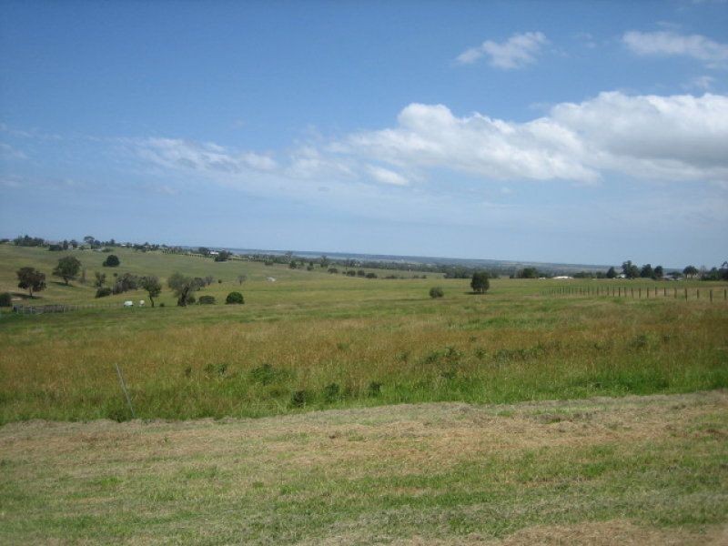 10 Ronwin Court, Granite Rock VIC 3875