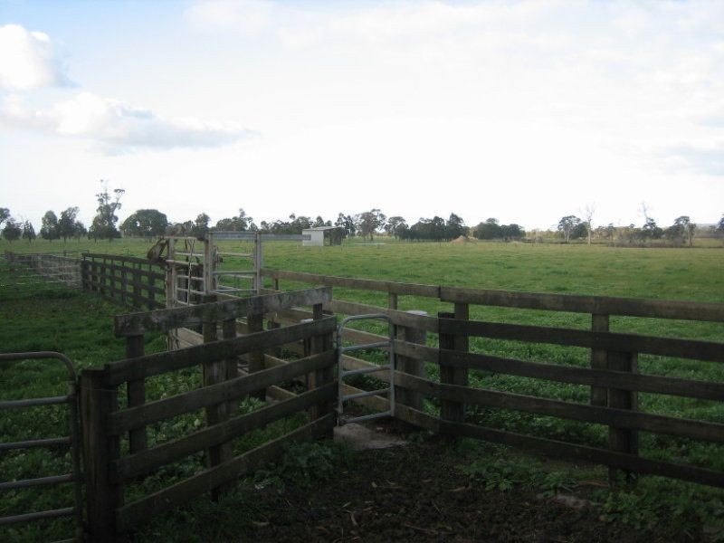 61 Old Flynn Road, Flynn VIC 3844
