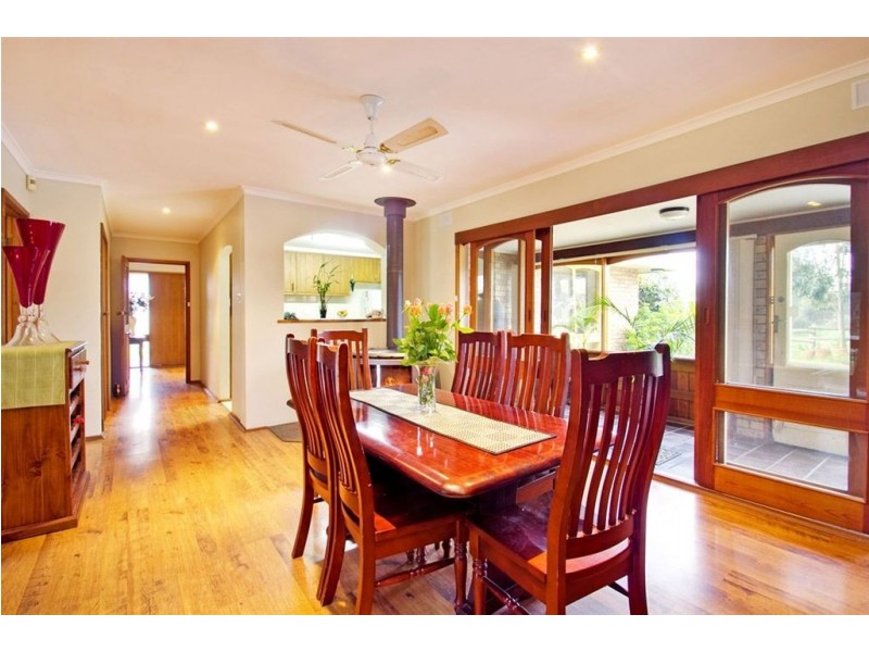 145 Williams Rd, Yinnar VIC 3869