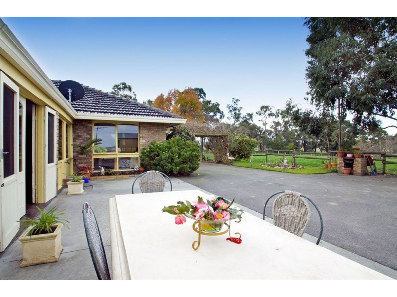 145 Williams Rd, Yinnar VIC 3869
