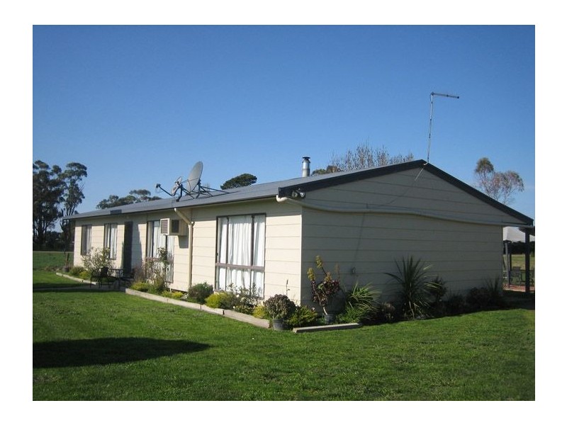 535 Nambrok RD, Nambrok VIC 3847
