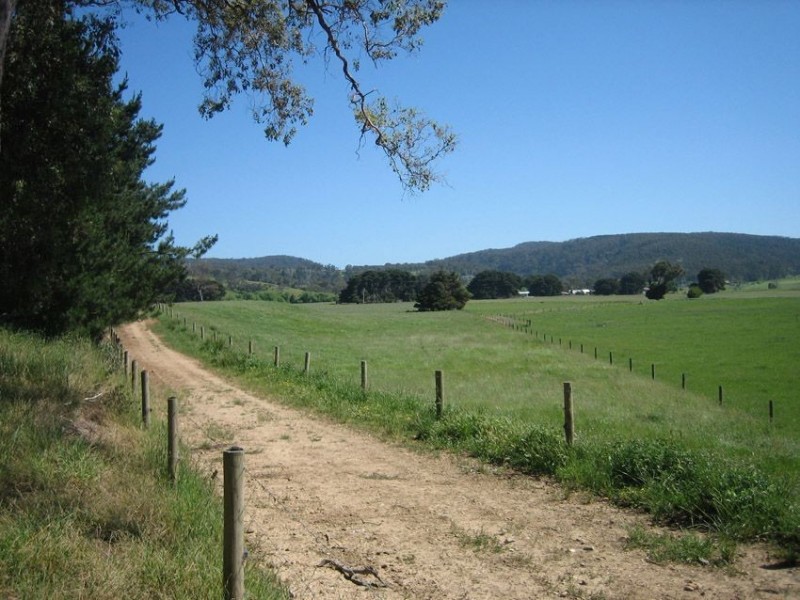 80 Christensens Rd, Tyers VIC 3844