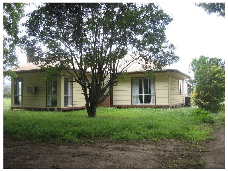 125 Sawyers Lane, Tyers VIC 3844