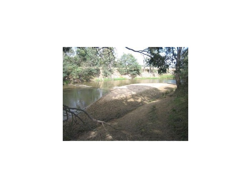 225 Lower Cairnbrook Rd, Glengarry VIC 3854