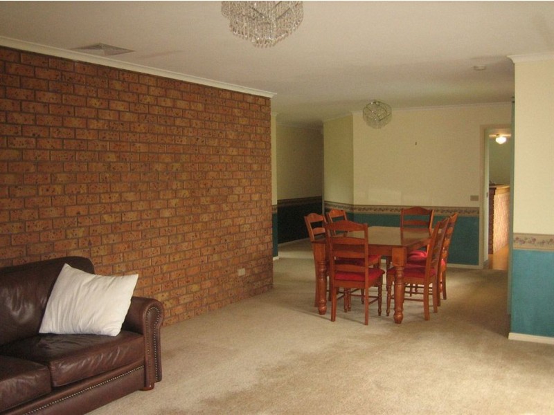 95 Neilsons Rd., Toongabbie VIC 3856